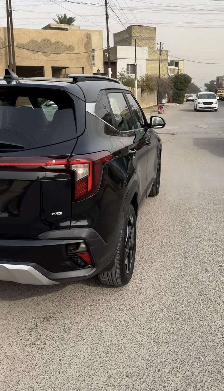 لسيارة / كيا سيلتوس
موديل 2024
وارد كندي 🇨🇦 
السيارة ماشيه 20 
محرك 2000 دوش 
ارباك فقط ستيرن 
تبريد قطعتين
السياره فول واحد على واحد 
فتحه ، بصمه ، جلد ،تشغيل عن بعد المقاعد جلد تدفئه وتبريد ، صندوق ومقاعد كهرباء بالكامل ،شحن لاسلكي 
حادثها موضح بالصور تبديل دعاميه الأماميه وباب السايق جاملغ الخلفي بيه بارد على گد شبر والسياره مابيها لا شواصي ولا لغد
مكان السياره بغداد
السعر 175 $
الرقم ***********
