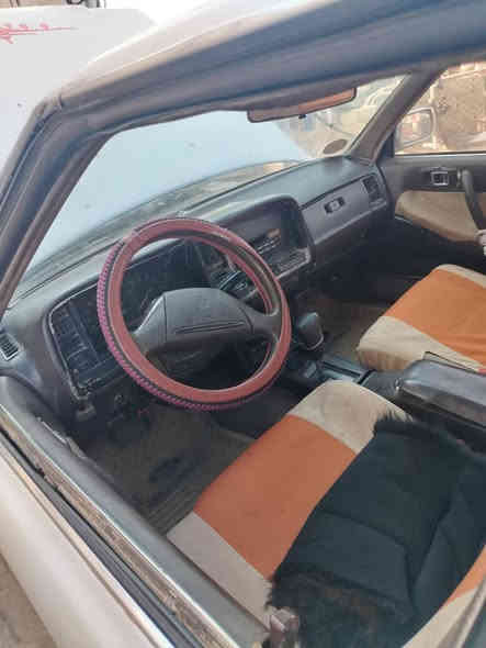 السلام عليكم سيدانه للبيع مكينه وكير جدد صدرها زين والباقي كدامك موديل ٩١السعر ٣٠وبيها مجال بسيط الاستفسار ***********
