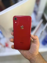 ايفون اكس ار  ذاكرة 128 بطارية ٧٨   للتواصل خاص او الاتصال 07832986215