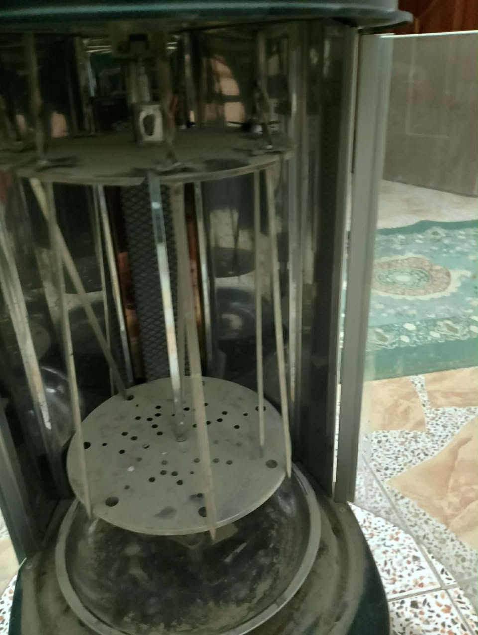 شوايه دجاج  غير مستعمله نضيفه سعرها((50الف)) ***********
