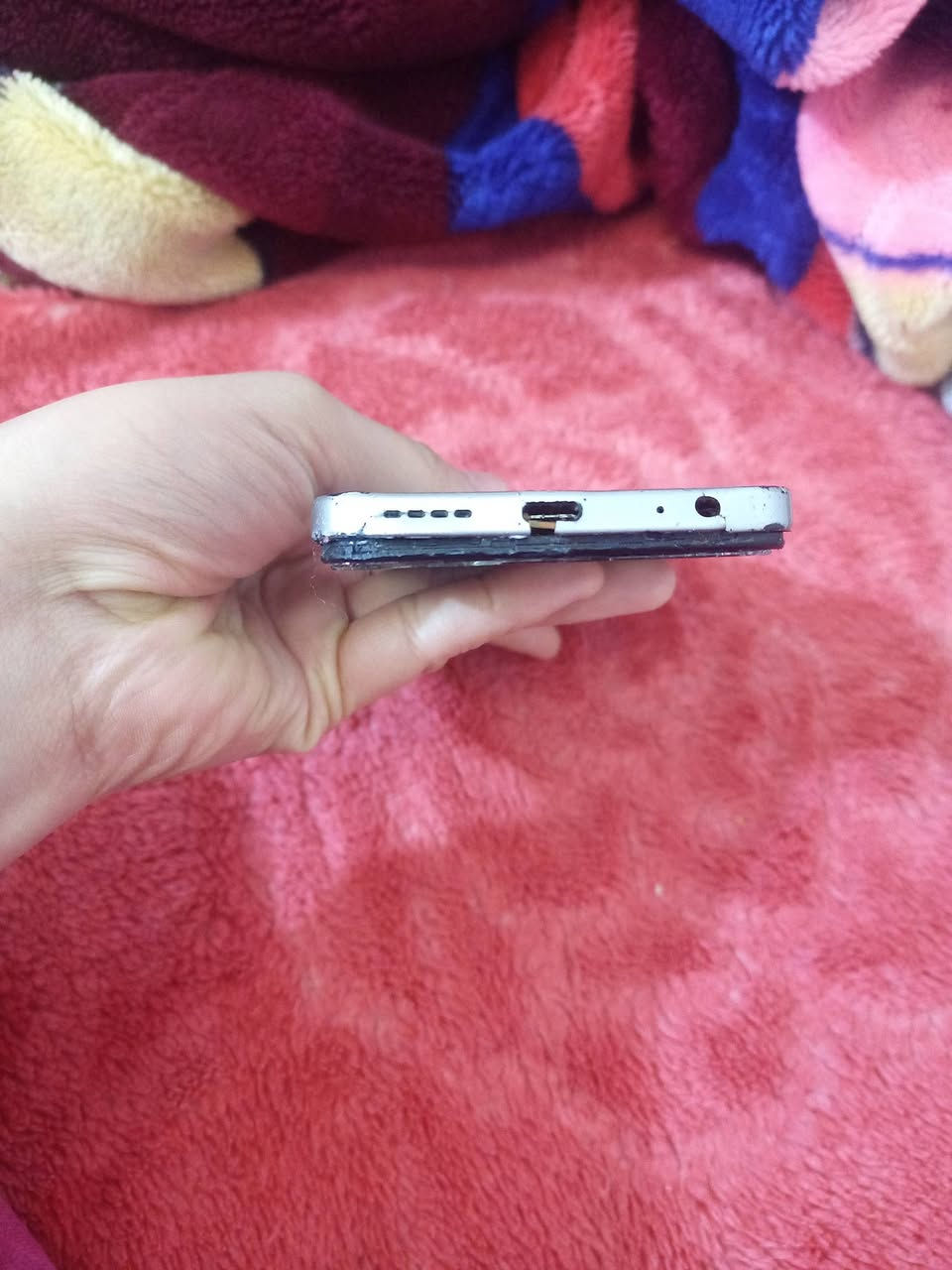 سلا عليكم جهاز لبيع مكسوره شاشه راد تبديل شاشه ذاكر 128 شاحنه تابسي شيل خطين ورام شاصي تعبان يمكم صور سعر ٢٥


**إذا كنت صاحب هذا الإعلان وتريد حذفه لأي سبب، رجاءا أرسل رسالة إلى الدعم الفني**