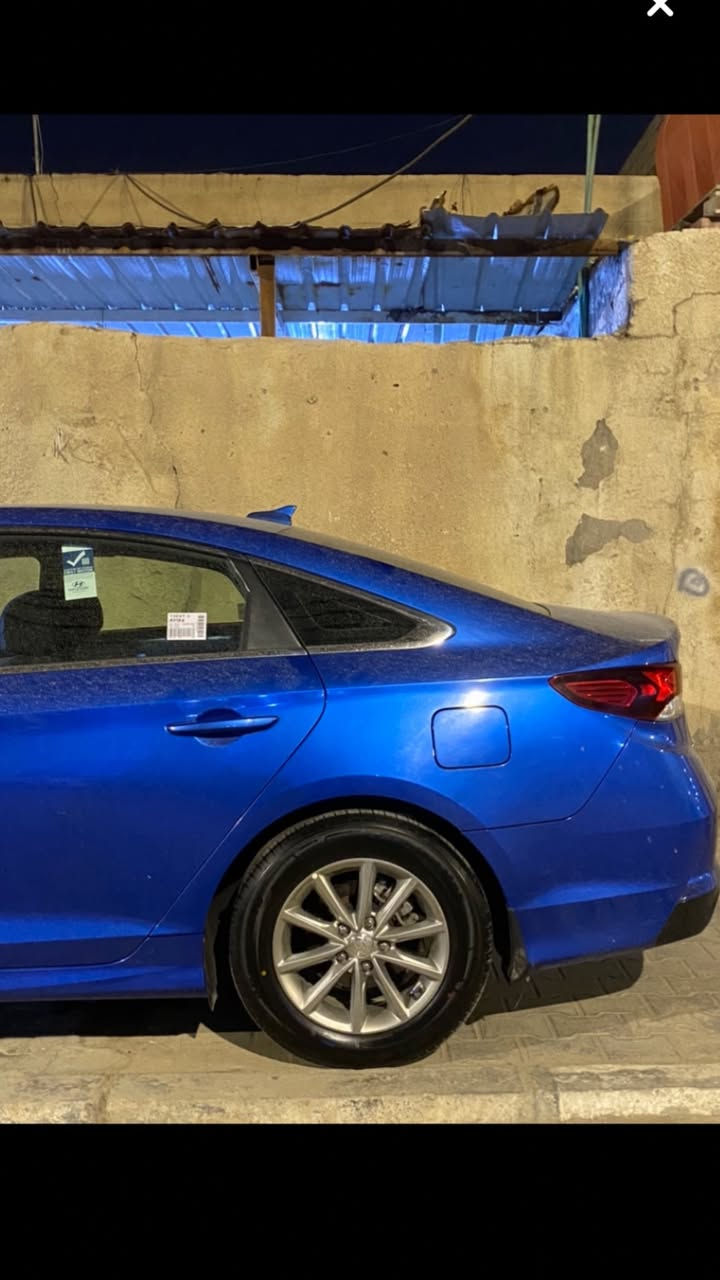 سلام عليكم سوناتا 2019 نضيفه 
GDI 2.4
90mil 
بدون ضربه بارد فقط طرف الجاملغ وبلعراق خشم البنيد قليل والصندوق 3 بارد بدون صبغ وتبديل ومعجون دواخل بيجي والكشنات بيجي فاتح مثل الابيض مدوشمها للحفاض ع دواخل دوشمه جديده نوعيه ممتازه مكاني بصره المعقل  
رايدها ( 137$ )  مامتواجد ع فيس  رقمي ***********
