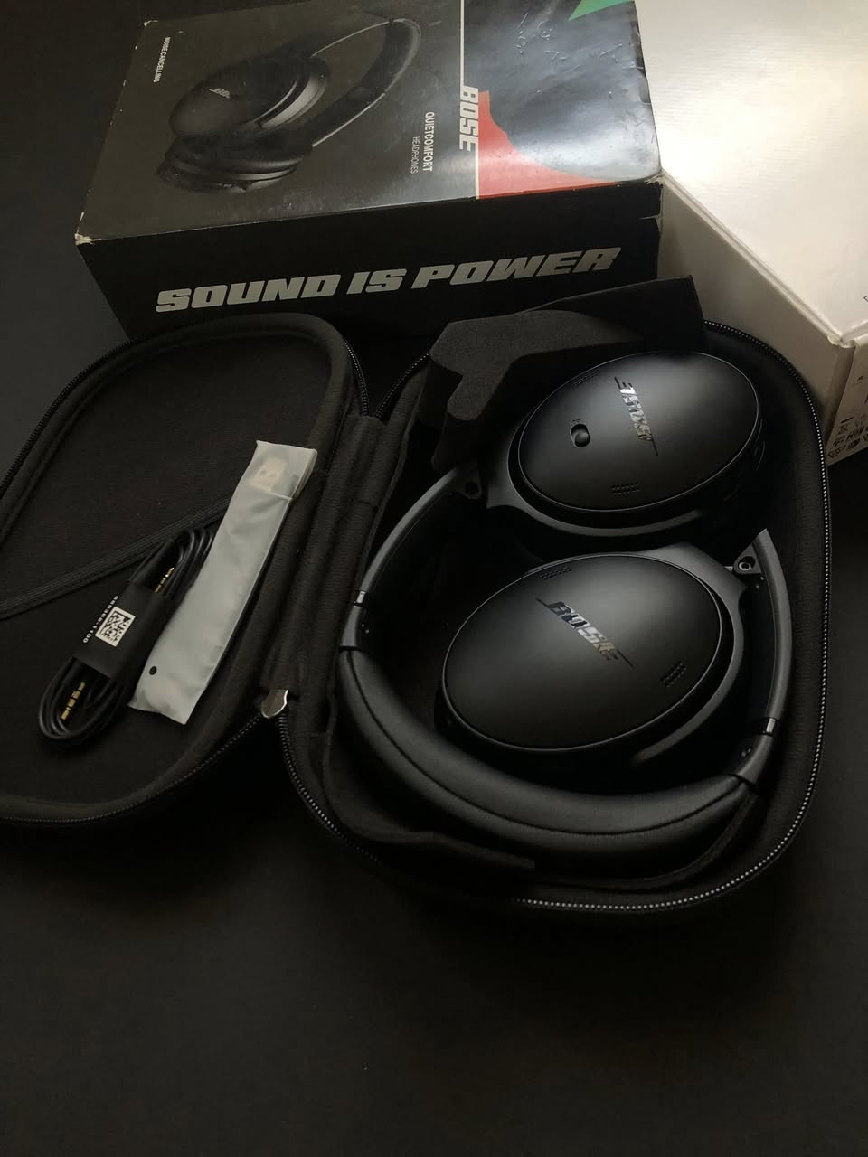 سلام عليكم متوفر سماعة ماركة بوز Bose QuietComfort قطعة جديدة زيرو كانما ماخذها من الوكالة مخيفة مايحتاج نكول مواصفاتها متكاملة للحجز￼ على الخاص


**إذا كنت صاحب هذا الإعلان وتريد حذفه لأي سبب، رجاءا أرسل رسالة إلى الدعم الفني**