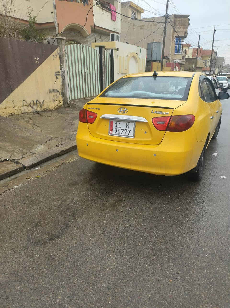 افانتي 2009 خليجي محرك 16 

رقم بغداد بسمي هزه جديده هيئه غرامات صفر

بدون ضرر محرك كير شرط تبريد تدفئه  

كابون بانزين السعر 110 وبيها مجال مكان السياره بل موصل الايسر
***********
