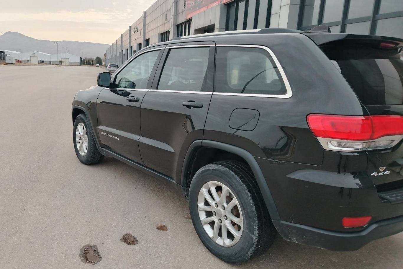 جێب لاریدۆ 2016 مواسەفات لاریدۆ 
یەک پەڵە بۆیاخی هەیە 
دەبڵ ئەکسل 
هیچ مەسرەفێکی تێدانیە 
نموونە لە جوانی و پاکی 
سەنەوی نوێیە 

سـعـر : لە کۆمێنت داوابکە ڕاستەوخۆ بۆت دێت 📥 

گێر و مەکیەنەی بەشەرت 
هیچ کێشەیەکی تێدا نییە 

ژمارەی خاوەنەکەی 
***********
