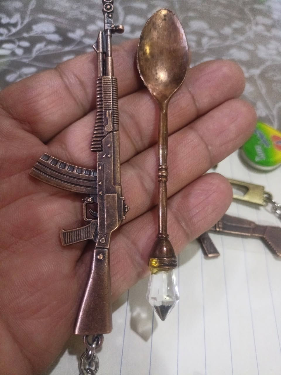 للبيع حسب القطعة أو شلع كولهن
يوجد أكثر من 200 قطعة للبيع حسب القطعة أو شلع كولهن بسعر 5الف للقطعة


**إذا كنت صاحب هذا الإعلان وتريد حذفه لأي سبب، رجاءا أرسل رسالة إلى الدعم الفني**