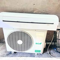 البيع سبلت توسوت  غاز 410 طنين كامل ملاحقاته يحتاجله فقط غاز عل الفحص ...
