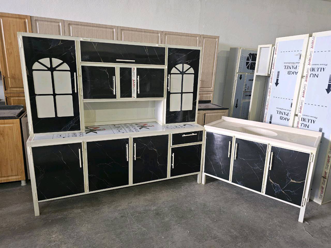 كاونتر ارضي وملحق مترين  مع  سنك متر و20 مرمر
💥 (المنيوم سوكي)💥

كاونتر مترين ارضي وملحق مع سنك متر و٢٠ مرمر . 

السعر 300 الف 

التوصيل 🚚🚚
بغداد داخل  مجاني

15 /اطراف  بغداد 

15//رمادي +فلوجه + كربلاء +بابل

25// مركز واسط  
50//أطراف واسط
25 /الديوانيه +النجف
35//ديالى
35/ السماوه+  الناصريه+  العماره + البصره