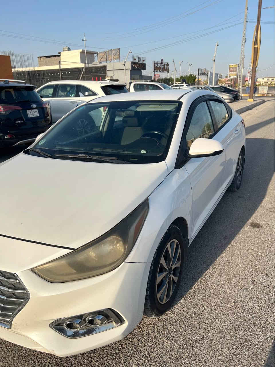 اكسنت 2019 
ضرر قطعتين بنيد وباب السايق بدون دواخل
محرك لاتبخير ولا تنقيص كير مكفول تبريد تدفئه 
مواصفات تحكم استيرن 
ثلاث انظمه بالگير سبورت/ايكو اقتصادي /عادي
سياره جاهزه للاستفسار *********** وبيه واتساب 
والسعر ع خاص الفلوجة, الأنبار
