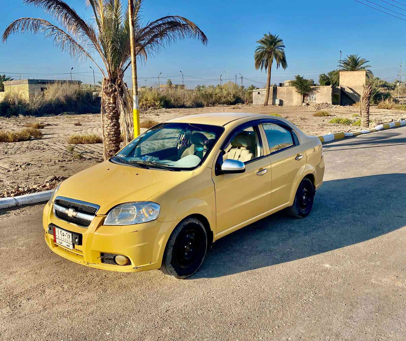 السلام عليكم افيو مفتوح موديل 2010 كير عادي مكفولة من الضربه والتبديل فقط شخط بالبيبان ومرشوش بدون ضربه رقم نجف تحويل مباشر مصفره هيئة وغرامات للاستفسار *********** مكاني ديوانية دغارة السعر 50$
