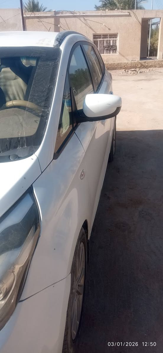 سلام عليكم
كيا كارنز 14 خليجي للبيع مواصفات الكارنز المعروفه
 سبعه راكب 
حساس خلفي 
تحكمات
 لايت دوار 
مكينه 2000 دوش 
تخم تاير
حداديه 80%
تبريدها ممتاز
نظام ECo
ثلا وضعيات قياده
كل شي بيها شغال وعلى وضع الشركه
جاهزه ما تصرف عليها 1000 دينار 
اصيله ما تفشل خيالها
عرضتها@ حلوه 
بيها قطعتين صبغ 
صور الضرر موجودات قبل التصليح 
موجوده بالسماوة معروضه 145 بيها مجال 
واذا اكو مراوس بكارنز 22او 23
للتواصل ***********
