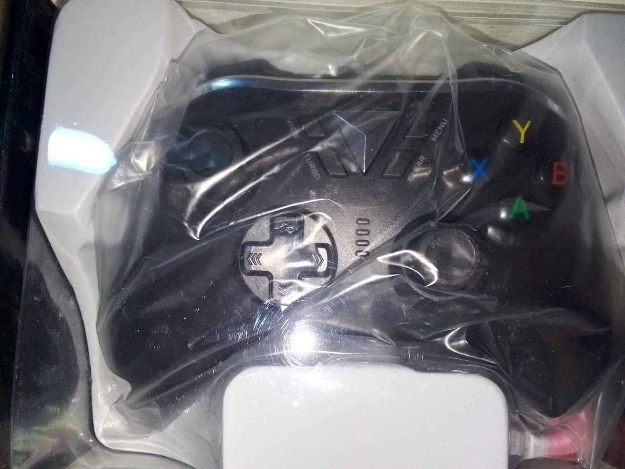 جويستك لون اسود جديدة بالباكيت لأنواع الاكسبوكس والابتوبات كير ميكانيكي تحتوي على زر تشغيل وجهاز قطعة توصالة بلوتوث وكيبل شحن سعر 40000 الف مكاني دهوك توصيل غير متوفر دهوك, العراق


**إذا كنت صاحب هذا الإعلان وتريد حذفه لأي سبب، رجاءا أرسل رسالة إلى الدعم الفني**