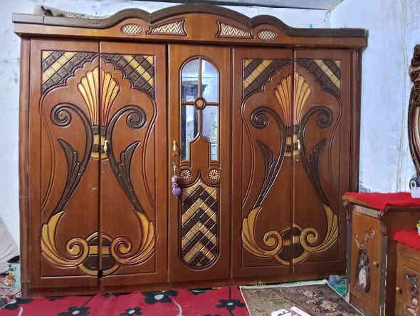 سلام عليكم
قرفه للبيع
 سعر 350
 مكان سيددخيل
 مبايل ***********
