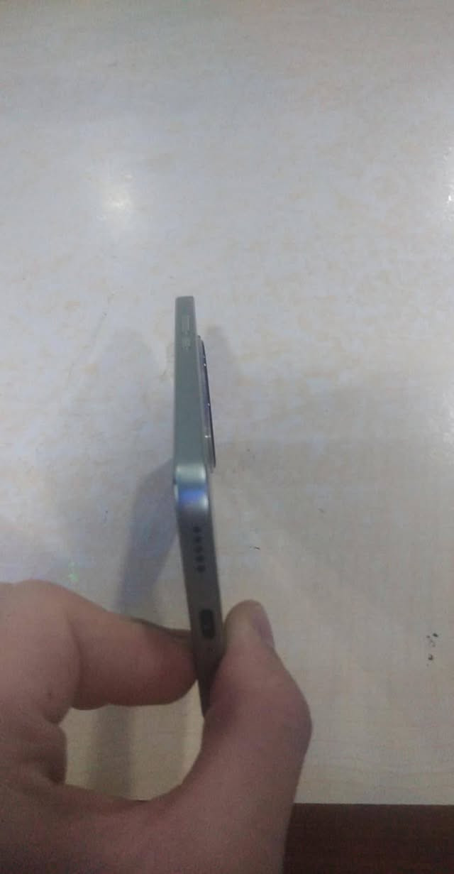 Honor x9d 256/12 5G ) اكبر بطارية في العالم 8300() نستخدم ثلاثه اشهر نظيف.
سعر400الف.


**إذا كنت صاحب هذا الإعلان وتريد حذفه لأي سبب، رجاءا أرسل رسالة إلى الدعم الفني**