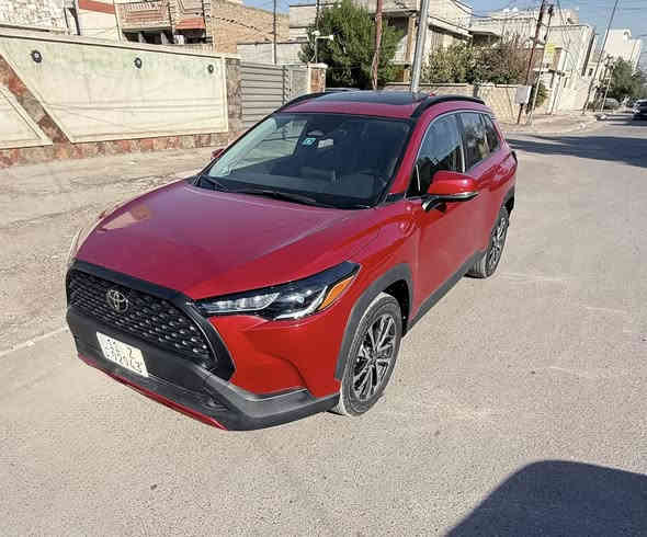 كورلا كروس ياباني وادر امريكي 
فول فول موصفات بانزين فقط 
موديل 2023 رقم بغداد
حادث قطعه وحده فقط صوره 
الحادث موجوه بدون اي دواخل 
سعر 167ورقه عنواني بغداد
هاتف ***********
