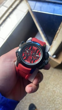 ساعات • مجموعة • أسعار مناسبة