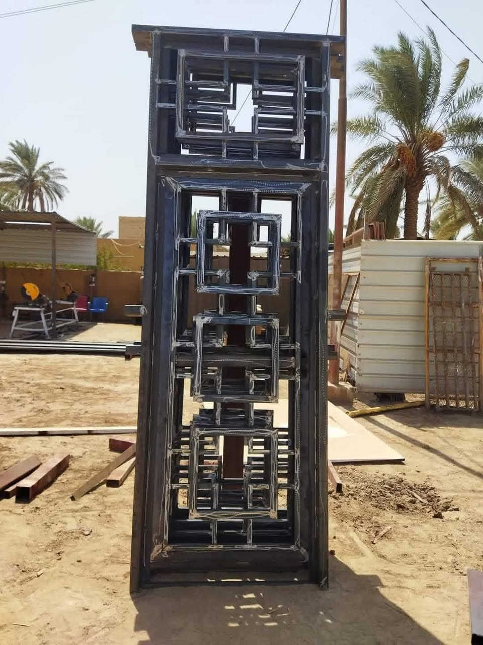 حدادة الزهيري عمل ابواب القاصه وابواب الملكي والشبابيك  جنل وبوري الشخاطه ٢ مليم محلي بيتي محاويل منطقة حصن جعفر ابو ابلاو اثير *********** بيه واساب
