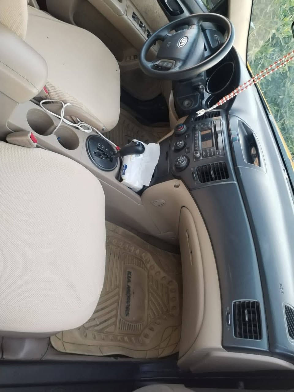 اوبيتما ٩ امريكي محرك دوش ٢٤٠٠
كير ٥ نمر تخم تاير تبريد هزه رقم جديد واسط تبديل بنيد فقط بدون دواخل من الوارد السعر ١١٠ المكان ذي قار قضاء النصر 
الاتصال ***********
