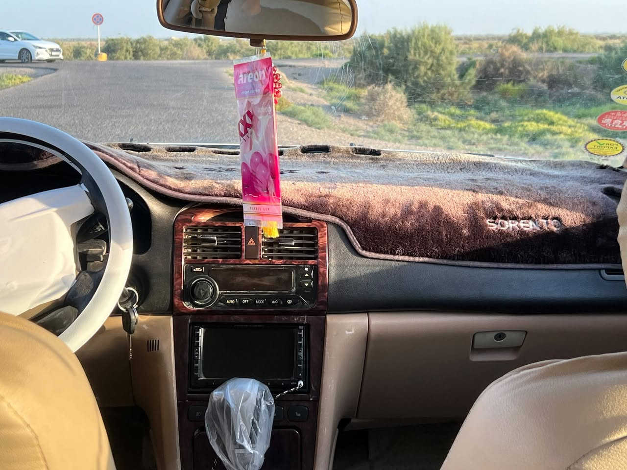 السلام عليكم سيارة للبيع نوع شيري ٢٠١٢ جاهزه حدادية صدر بس الوره ٧٥٪ باتري تواير جدد دواخل جديده كشر نضيف شوف العيين فتحة سقف كهربائيات شغاله اشاير باالمراية منضومة زنزن توني شادها جديده السنويه الغاية ٢٠٣٠ السعر 40$ وبي مجال لمكان الناصرية رجأ المو شراي لايكسر بحلال الناس الشراي يتصل بيه واتساب***********
