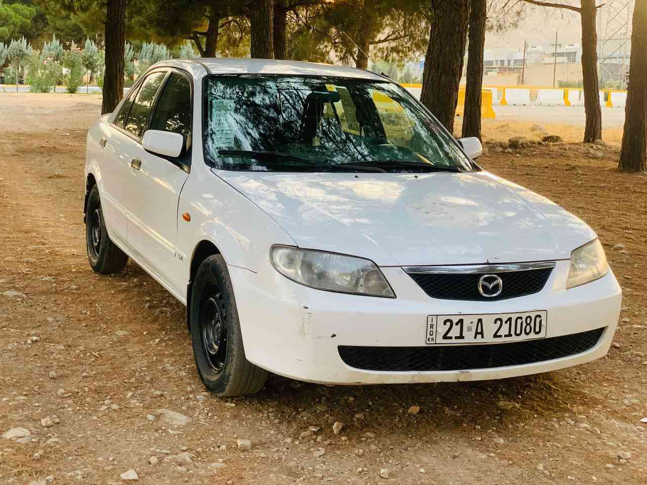 سياره مازدا 323 موديل 2002 
 گير مكينه به شه رت
 سبوغ  ١به له ي هه يه
 رقمي تازه يه و سنوي به سه ر جوه به ناوي خؤمه و بتاقه ي به نزيني هه يه كركوك, العراق


**إذا كنت صاحب هذا الإعلان وتريد حذفه لأي سبب، رجاءا أرسل رسالة إلى الدعم الفني**