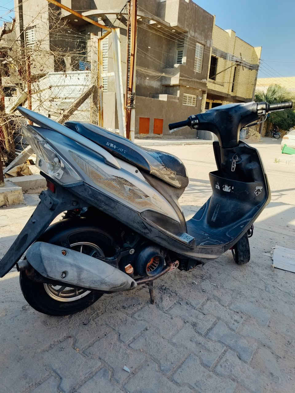 سلام عليكم ماكس عدله
(55) ابلاد شرط الفحص 
مزوده كله تزويد اصلي 
شرط التزويد اصلي من البلاد 
كلجات رياضي اصلي ابلاد
جاهزه مابيه نقص 
سعره 875
مكاني ناصريه حي العسكري 
رقمي ***********
