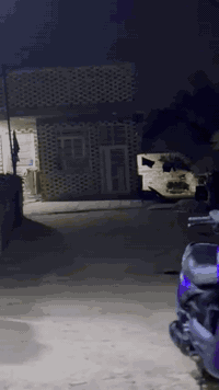 سلام عليكم فراشه فحل دسك للبيع محرك مفتوح شلعه ومعدل فول كهربائيات كله شغاله 250 وبيه مجال مكان كوفه ***********
