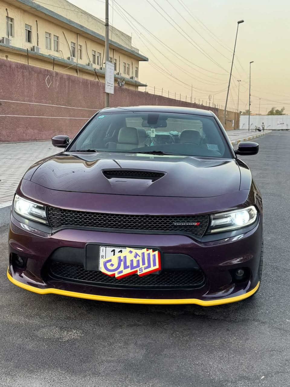 سلام عليكم دوج جارجر للبيع خليجي ماشيه 35 بيه فقط بارد بالصندوك شي بسيط موصفات جي تي فول محرك سته سلندر   عنوان بغداد استفسار ***********
