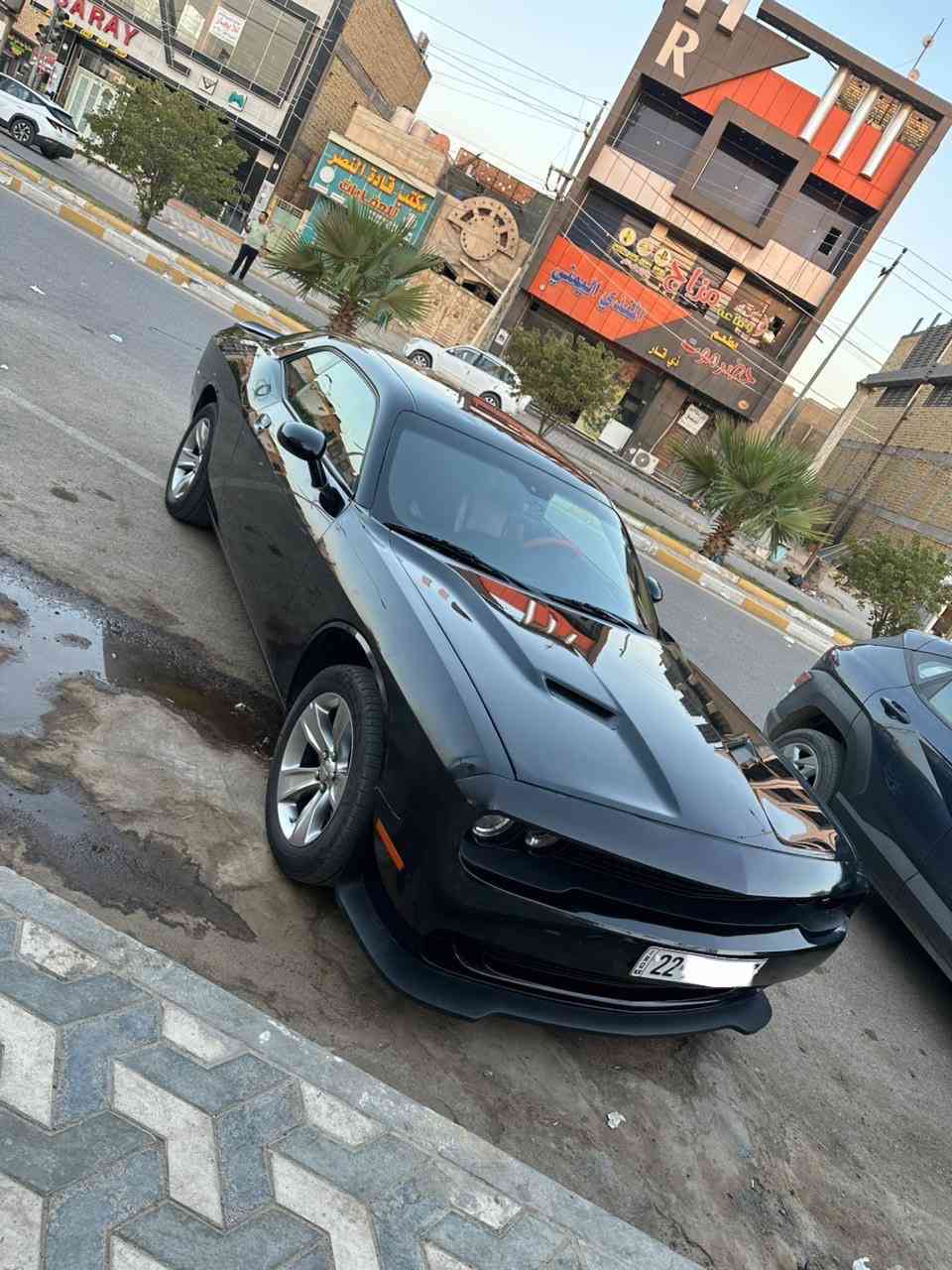 جالنجر 2022 sxt 
ماشية 67الف  mil
اللون اسود صدفي لامع
السياره مواصفات الsxt العاديه  كفاله للمحرك والكير السياره جاهزه حادثها بالدعاميه الاماميه وشرط الراديتر مامفتوحه البلاد ،الدرع بالحادث طاخ راسي الشاصي طخه خفيفه كد الاصبع  من تباوعله ماتعتبره مطخوخ بس بسبب ضغط الدرع ع الشاصي بحيث ما متأذيه الراديتر ،وبيها بارد بالجامل غ الخلفي مامبين خفيف، بالصيف مشغل تبريد و180 ع الدولي وناسي شي اسمه حماوه  
بيها شلعه تخبل 
حدادية جديده 
غرفتها جلد احمر واسود  دواخلها كلش نظيفه 
،السياره ستوك فقط تشغيل عن بعد مسويلها 

بالعافيه عالي ياخذها والله يحرسه من شرها 
وللمعلومه هاي النظافه الي بالصور بلا فلاتر وبلا بوليش  مجرد غسله مال بيت وبالحقيقه احلى من الصور 
———————————

السعر وباقي التفاصيل  ع الواتساب 
***********
