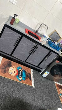 كاونتر ٣م • سنك متر ونص • نظيف ١٠٠٪