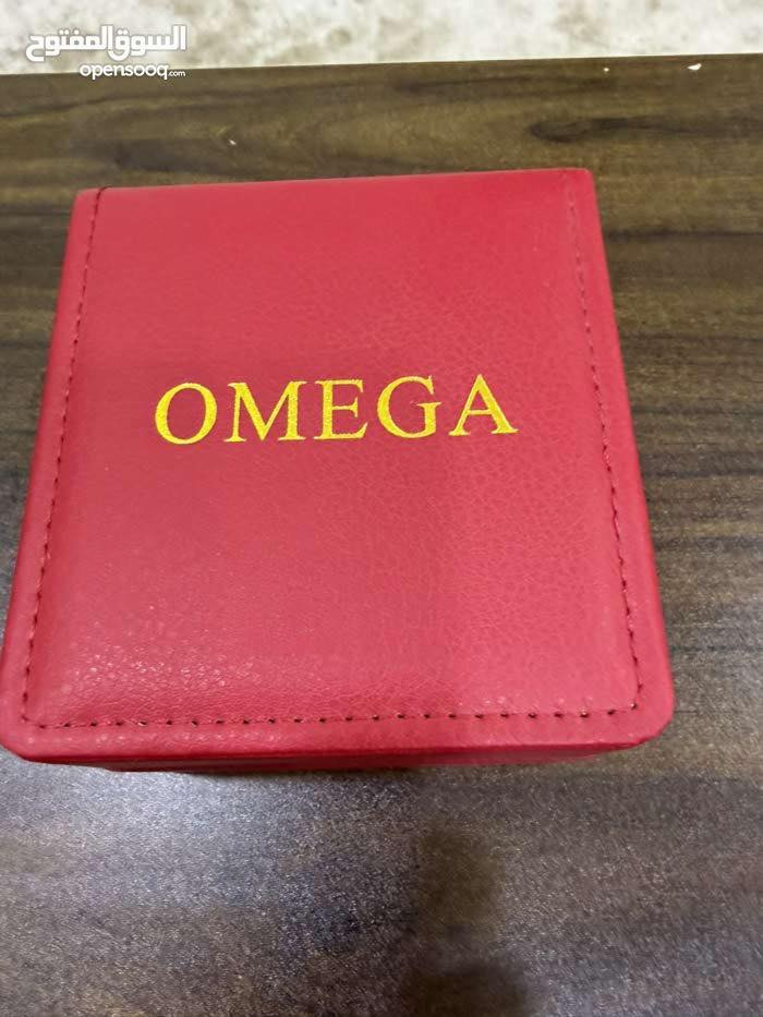 السلام عليكم/ ساعات كوبي ماستر درجه اولي جديدات ملبوسات كم مره اوميگا وتوسيت وتايم ستار عدد 3 للبيع 125 الف وبيهن مجال للشراي بصره ***********
