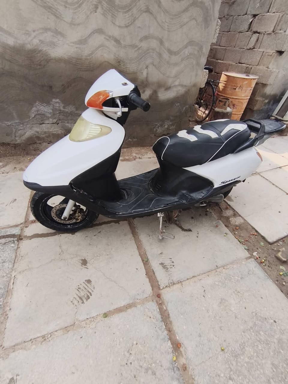 سبيسي نضيفه
اريدها ب 450

***********
