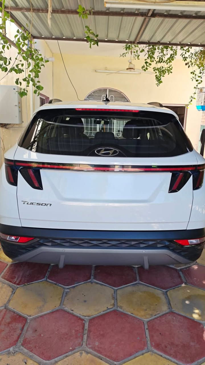 توسان 2023 رقم بغداد باسمي مكفولة ماشية 29 مغلفة جلد كشنات وارضية سيارة جديدة السعر 215 
اتصل وتدلل ***********
ملاحظة السيارة كفالة عامة وجديدة بمعنى الكلمة
