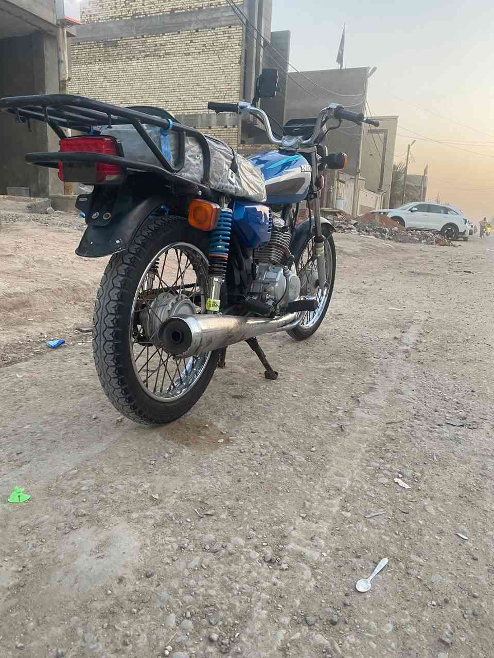 دراجه موديل 22 وكيل نوار ومكينه ورقم شاصي مطابقات مفتوحه بس ولفات دراجه بلاديه
***********
