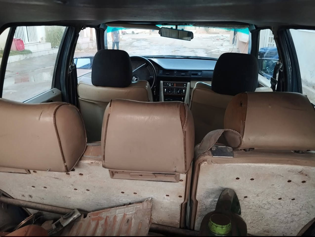 #مارسدس دب ستيشن #موديل 88 الحداديه نص عمر المكينه جديده والكير بي تأخير نمره رقم نجف راعي موجود السنويه صاقطه 2021 
السعر 37وبيه ومجال مكان السياره #بالنجف حولي مراوس حسب القناعه اتصال او خاص مفتوح
*********** خادم للطيبين
