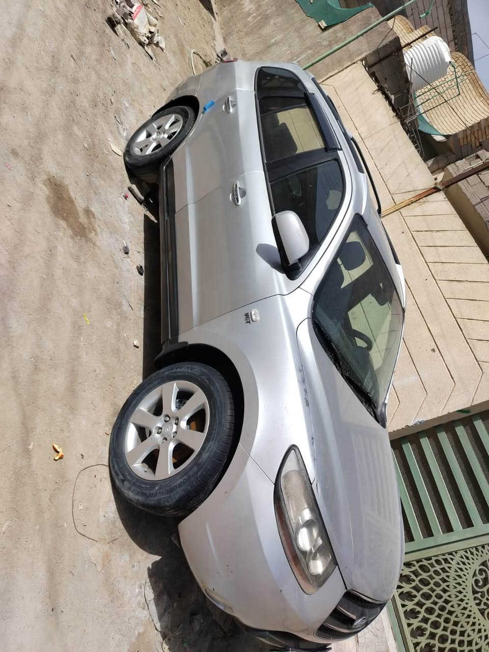 سنتافي مديل ٢٠١٠   ٧ راكب گاز ٤ اسلندر گصة جنطة شغل درجه اولئ متومه رقم سنوية اربيل انكليزي طبق الأصل سيارة جاهزة فتحة شاشة كبيره أندرويد كامرة خلفية كير محرك تبريد كله تمام السعر 44$ مكان السيارة بصرة *********** متوفر وات ساب
