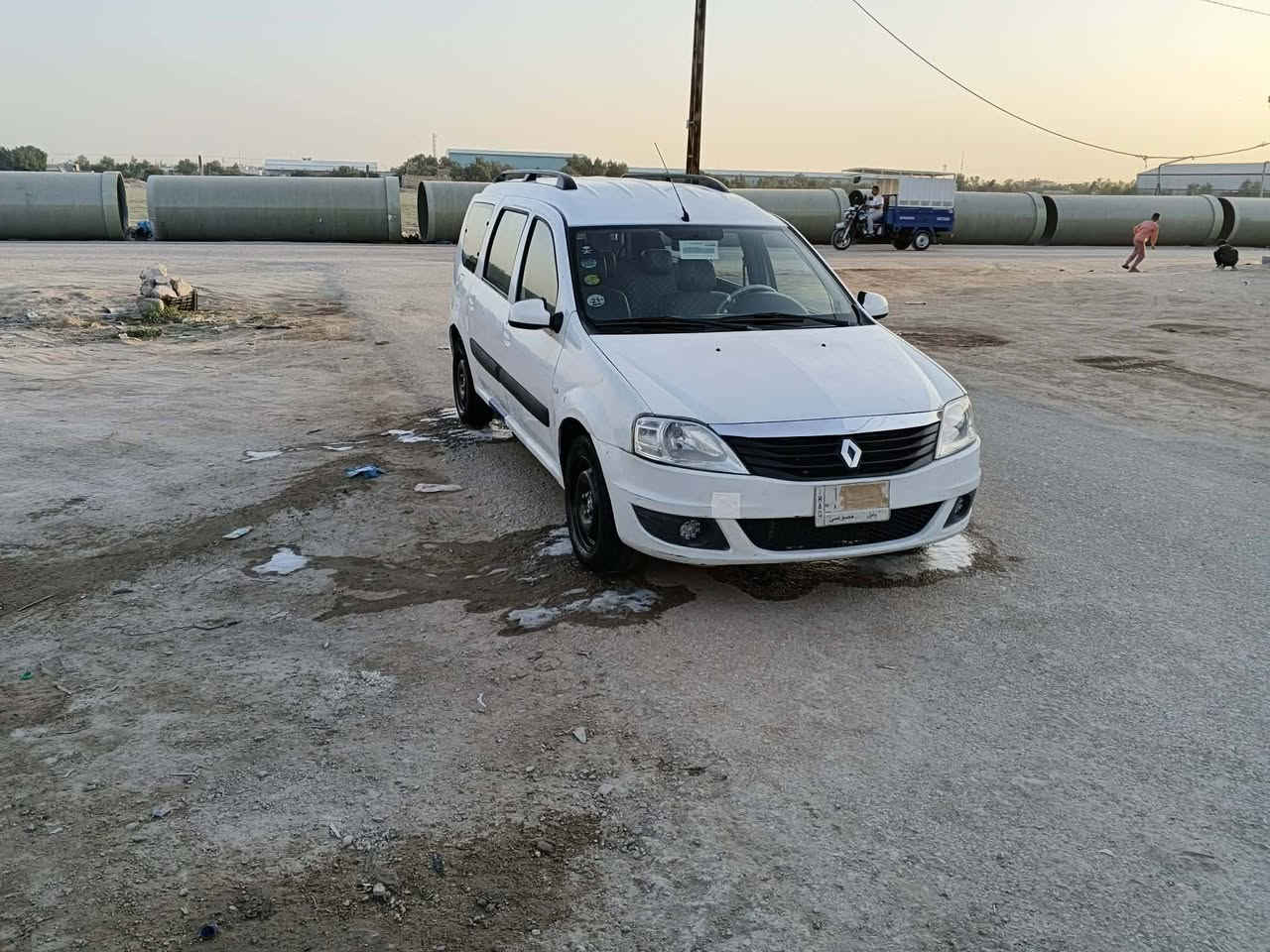 السلام عليكم. رينو ٧راكب البيع خصوصي 2012.رقم.بابل. مشروع وطني. سياره جاهزه. مكينه كير ع شرط. تخم تايرات حداديه جديده كهربائيات كله شغاله. دوشمه كاعيه كشنات جديد. سياره جاهزه من كل شيء. السعر 60 تفاصيل اكثر هاذه رقمي. ***********
