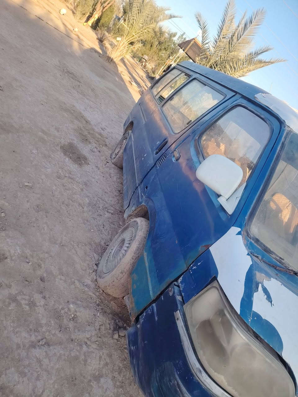 للبيع  سعر ١٠ ورقات
مكانهة بابل جبلة ***********
