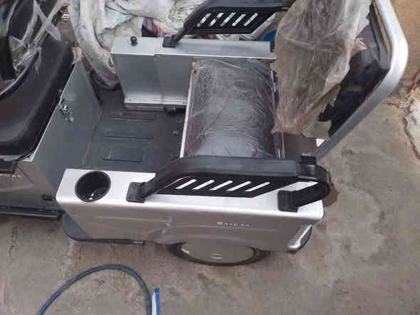 السلام عليكم اخوان دراجه شحن ترهم ستوته صغيره وترهم مقعد خلفي نظيفه جدا مراوس بستوته او بيع سعرها ٧٥٠ وبيها مجال بسيط مكاني بغداد الدوره ***********
