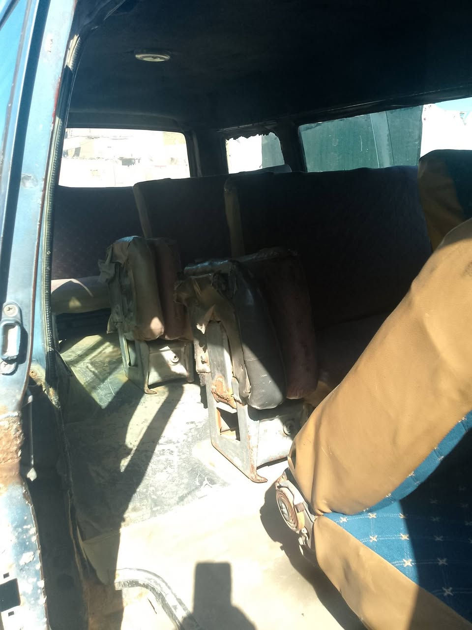 السلام عليكم سيارة اسيا للبيع موديل 94 وكالة عامة بسمي 20 وبية مجال رقم بغداد احمر هذا رقمي 0          7806556915
