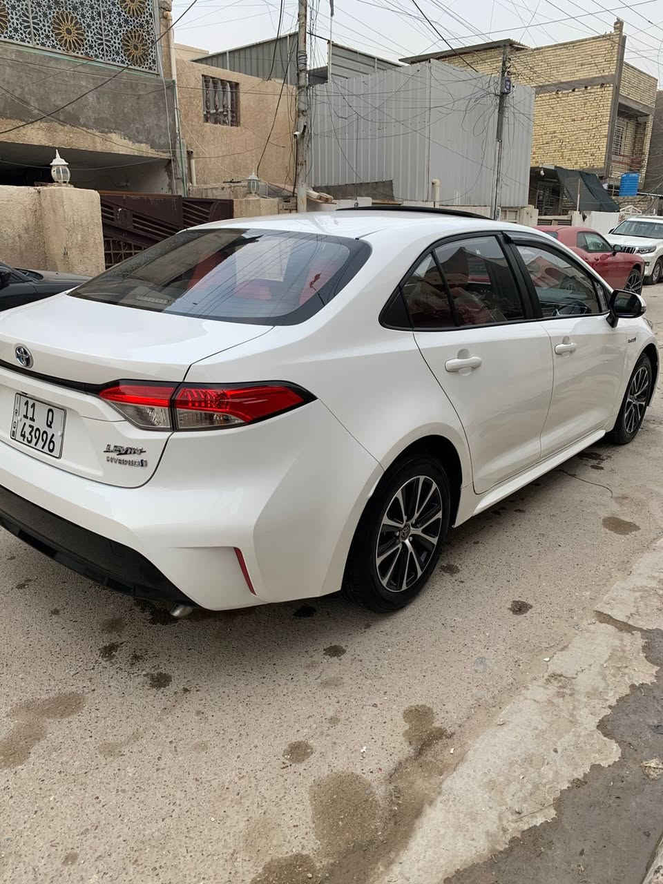 السلام عليكم
للبيع كورلا هايبر 
موديل ٢٤ 
رقم بغداد 
سياره جديده عل وضع الشركه 
ماشيه ١٤ الف 
مكان السياره صلاح الدين الضلوعيه 
السعر ١٥٢ وبيها مجال قليل 
***********
