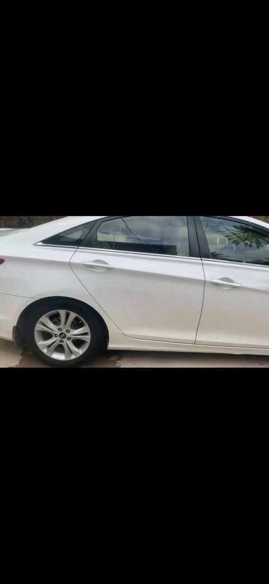 سلام عليكم سياره جهازه على اخر حبايه مكاني كربلاء الحسينيه بيها فقط البنيد وخشم الجاملق شبر صبغ عليها ادامه كامله جاهزه من كلشي رقم مميز شمالي السعر 112 وبيها مجال للشراي ***********
