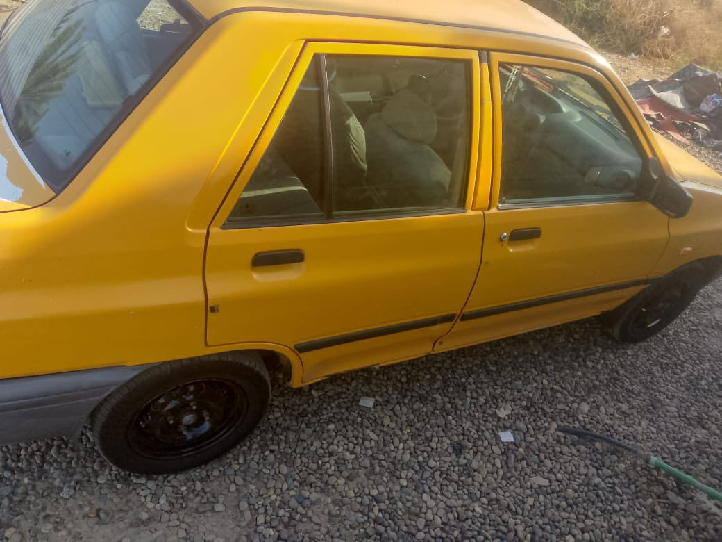 يالله سايبه موديل ١٥ نظيفه كلش جاهزه من كلشي مكان السياره بغداد حي الجهاد السعر ٤١وبيها مجال شي قليل***********
