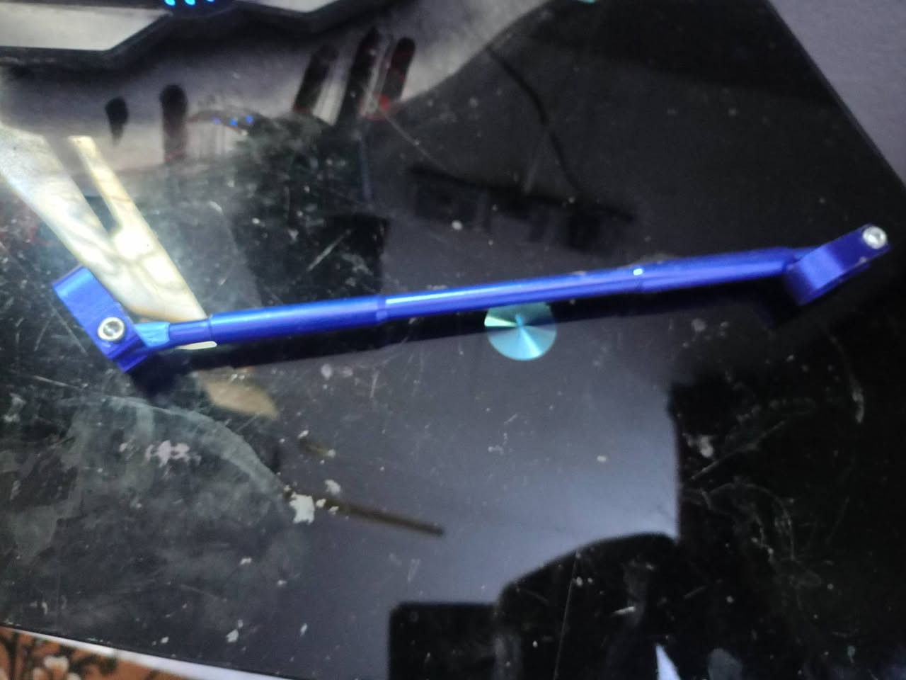 السلام عليكم شباب غراض ستوته للبيع بوقيه جديده توني ماخذه علامه تكسي طوك لايت مصطره استيرن امرايه دائريه اصليه مارسدس اصليه كرن كلهن سوه ينباعن المكان ناصريه سجن الصلاحي حي السبل ***********
