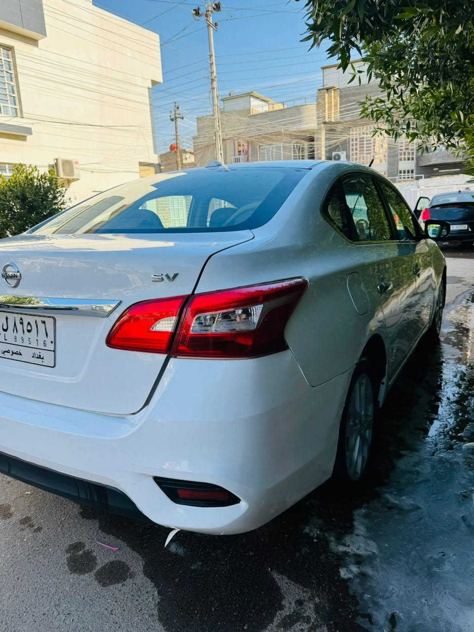 سلام عليكم جميعاً سيارة مستعجل على بيعتها موديل 19 سيارة جديدة بيها نواقص بسيطه الشراي يتصل ويدلل *********** مكان السيارة بغداد الطالبيه
