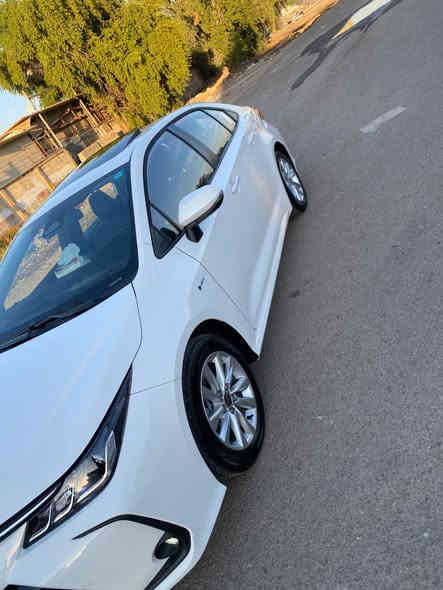 السلام عليكم 
كورلا 2025 هايبرد 
رقم بغداد بأسمي
ماشيه: (14000)كيلو
مواصفات :
بصمه 
اوتو هولد
سايد بريك دكمه 
تحكم استيرن فول
3 مودات قيادة
‏EV مود
توقف ذاتي
رادار امامي 
مانع انزلاق
مكينه 1800 هايبرد 
مكان السياره:بغداد العامريه
السياره صار بيها طخه بالجاملغ لخلفي شوي وشبر بالباب الخلفي والامامي وتعدلت ع بارد وتكحلت بدون صبغ
السعر: 139 ورقه وبيها مجال بسيط
للاستفسار اتصل :***********
