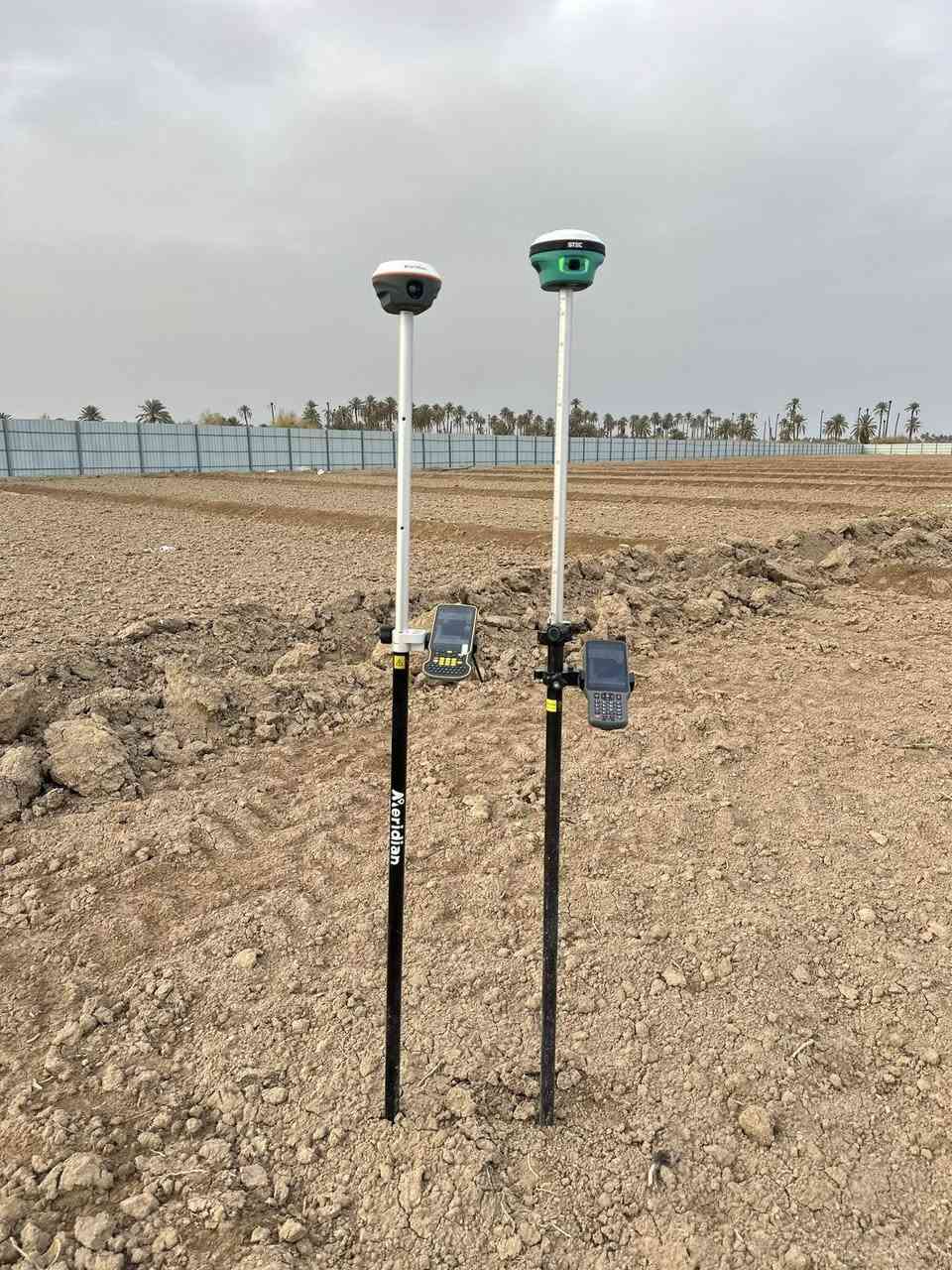 جانب من اعمال مكتب (ود الهندسي) تصميم وتسقيط مزراع نخيل عدد 2 في محافظة كربلاء بأحدث وادق الاجهزة الحديثة 🌷🌷
للاستفسار عن جميع الاعمال المساحية التواصل مع الصفحه او الاتصال على الارقام التالية: 

*********** اتصال + واتساب 
*********** اتصال
