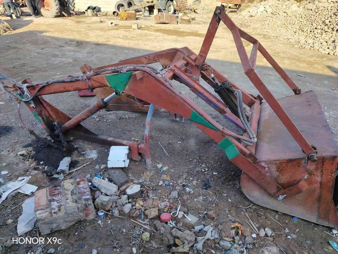 كيله كامله هيه وال مضخه مكان ديالى قرية الحديد إستفسار عل رقم ***********
