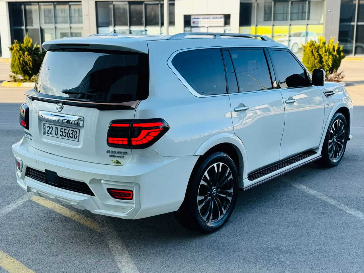 ﷽
‏ NISSAN ARMADA 2017 SL
نيسان ( أرمادا 2017) فول مواصفات SL
فول مواصفات ١/١ پلاتينيوم

◽️محرك ( V8 5.6L ) تمانية سلندر
🔷ماشيه (72 ) الف  حقيقي
🔷سياره فول مواصفات واحد على واحد
🔷محرك _(5.6L)-(v8)
🔹گير محرك بشرط مامفتوح جديد كل على وضع بيلادي

▫️سيارة  محدث نيسمو  دعاميات و دوسات و ويل 🔥

◽️سيارة بيها ( شبرين كلير بجملغ خلفي سايق  ) بدون دواخل بشرط بجم كبس بدون أيرباگ بشرط
أيرباك كل بيلادي سليم ١٠٠/١٠٠
🔹سيارة جديد حيل حيلوة نضيفة
🔹سيارة داخل و خارج كل جديد كل على وضع شريكة

◽️مواصفات
🔹( بصمة - فتحة - داخل بيجي - خمس كاميرات - رادار أمامي و خلفي - رادار جانبي - تشغيل عن بعد - صندوق شفت - ٧ راكب - كشنات جلد - كشنات تتفيئة - كشن و ستيرن خزن -تبريد مركزي - حصاص أمامي و خلفي - لايت ليد و زينون - داخل فورميكا -  بعد )

◽️محرك كير  بشرط مامفتوح
سياره حيل نظيفه كلشي علي بلاد لوك
بسميً السنويه بشرط تحويل و خرامه
سياره مابيها دينار مصرف كامل من كل نواحي

◽️نظافه ١٠٠٪؜ كامل سيرفس بدون نقص و بدون مصرف سياره اي نقص مابيها 
4 أيطارات جديدة تاير و ويل نيسمو  جديد 

نفسي يوم /تحويل و كاله حاظر
مكان / داخل سليمانيه🌆

◽️سعر 💵_ 218$🔥🔥
◽️موبايل☎️ /*********** ::: ***********
