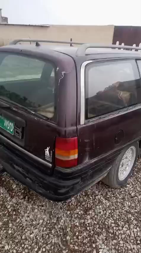 اوميكا نضيف شرط سعرو 13ورقه وبي مجال التواصل *********** وبي واتساب
