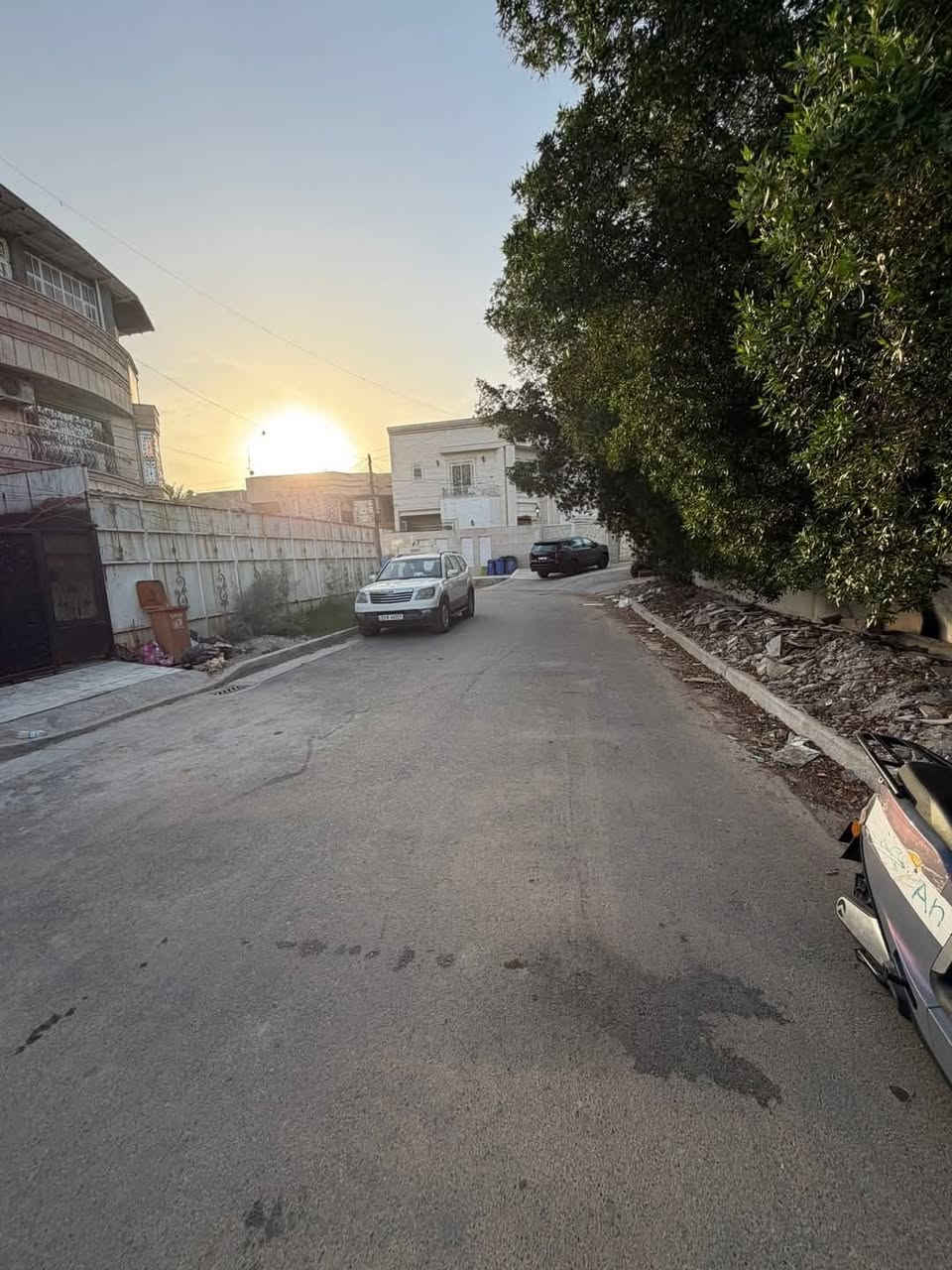 🏠 مشتمل بناء نظيف يقع مقابل تشجير 🧿
📍الموقع : شارع فلسطين محله 503 حي النيل 
🛑المساحه الكليه :  50 متر 
🛑الواجهه :  4 متر 
🛑النزال :  12،50 متر 
‎♦️جميع اسعارنا قابلة للتفاوض 
‎♦️نعمل لخدمة المتابعين 
‎♦️عندك دار للبيع او للأيجار تحب تخلي تحت ادارتنة اتصل بينة 
‎#للأستفسار_ومعرفة_الاسعار_يرجى_المراسلة
واتساب_او_الاتصال *********** حسين السراي ☎️

⛰️الجبل للاستثمار العقاري ⛰️
‎مستعدون  لعرض   عقاراتكم ولتسهيل عليكم البيع بالسرعة الممكنة ويفضل من المالك الشرعي للعقار   حصرا لتكون المصداقية مع المشتري حصرا... مع التقدير.
